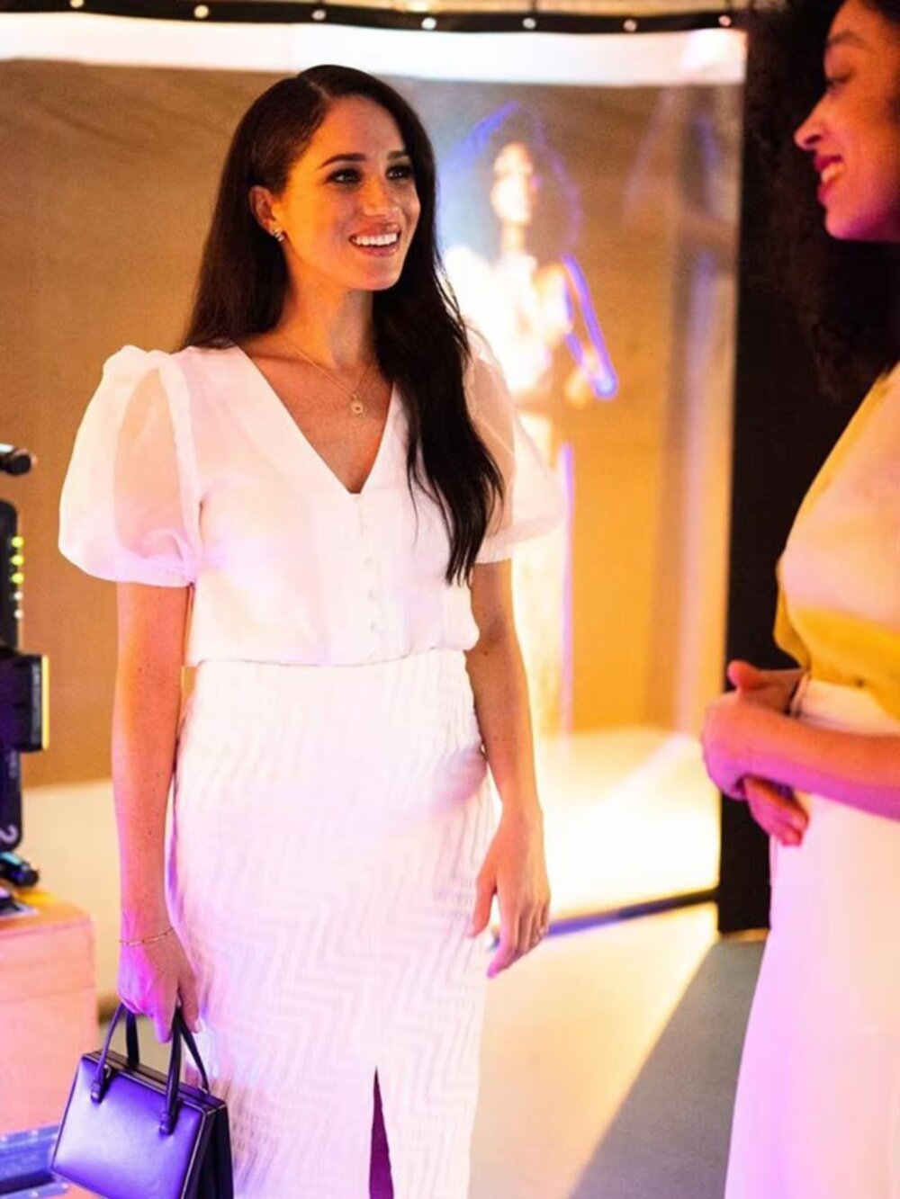 NWT Topshop Ivory Organza Sleeve Button Through Blouse US 6 Meghan Markle ASO - Picture 5 of 6